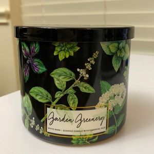 White Barn 3 Wick Scented Candle Garden Greenery